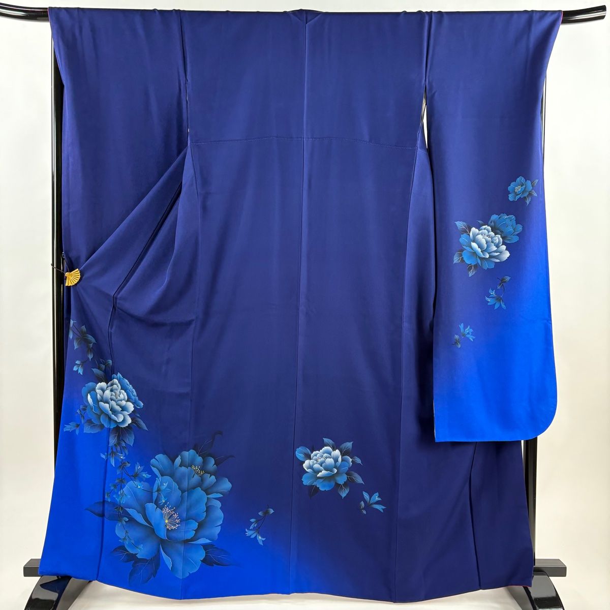 振袖 身丈163 5 cm 裄丈69 L 袷 牡丹 枝花 銀彩 ぼかし 紺色 正絹 秀品