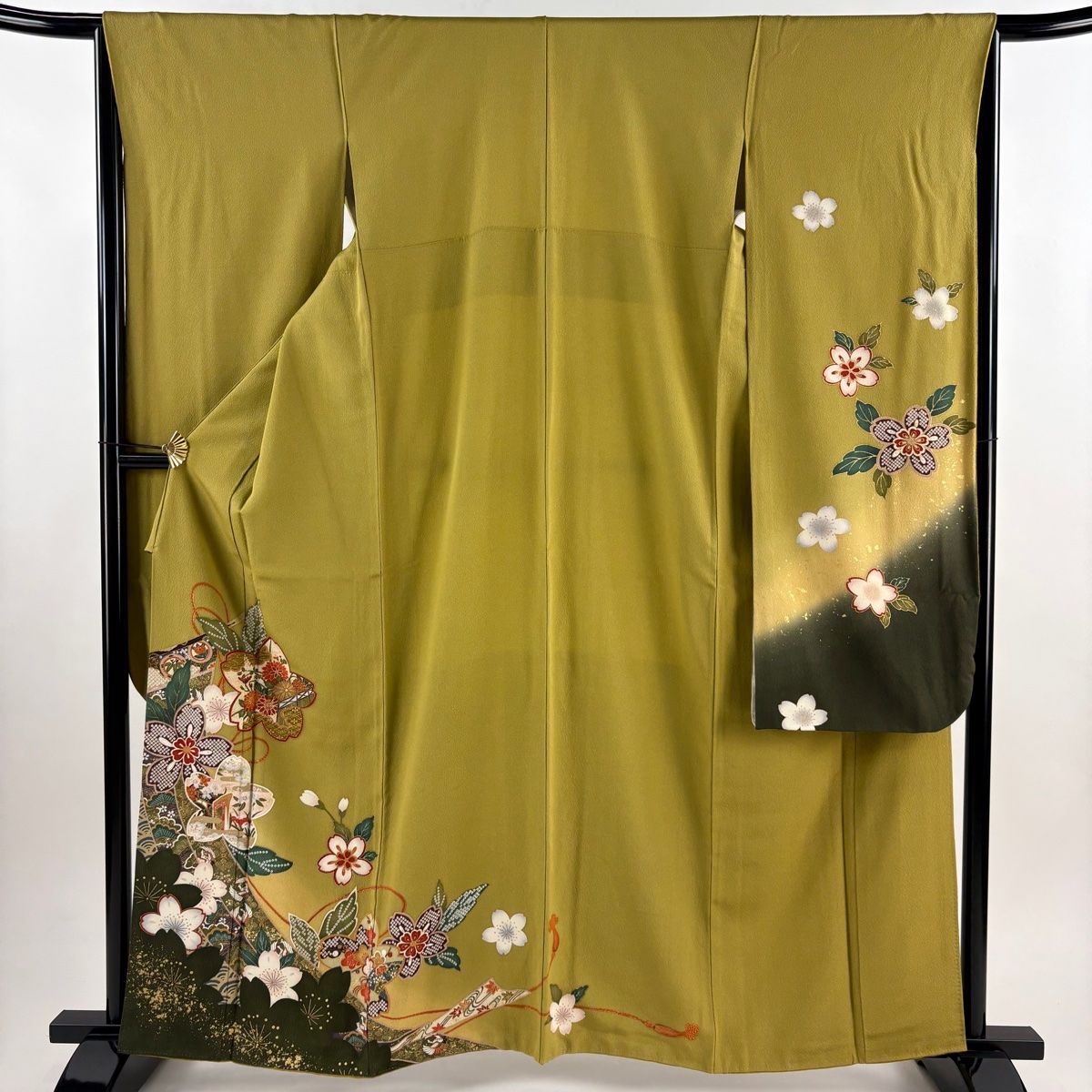 振袖 身丈161 cm 裄丈65 M 袷 桜 几帳 金彩 ぼかし 鶯色 正絹 秀品