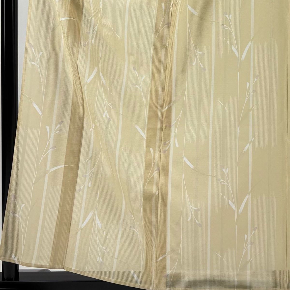 小紋 身丈160 5 cm 裄丈63 S 薄物 絽 枝花 縦縞 ベージュ 正絹 秀品