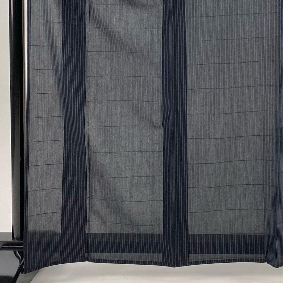 紬 身丈165 cm 裄丈68 L 薄物 柿渋紬 縦縞 黒 正絹 秀品