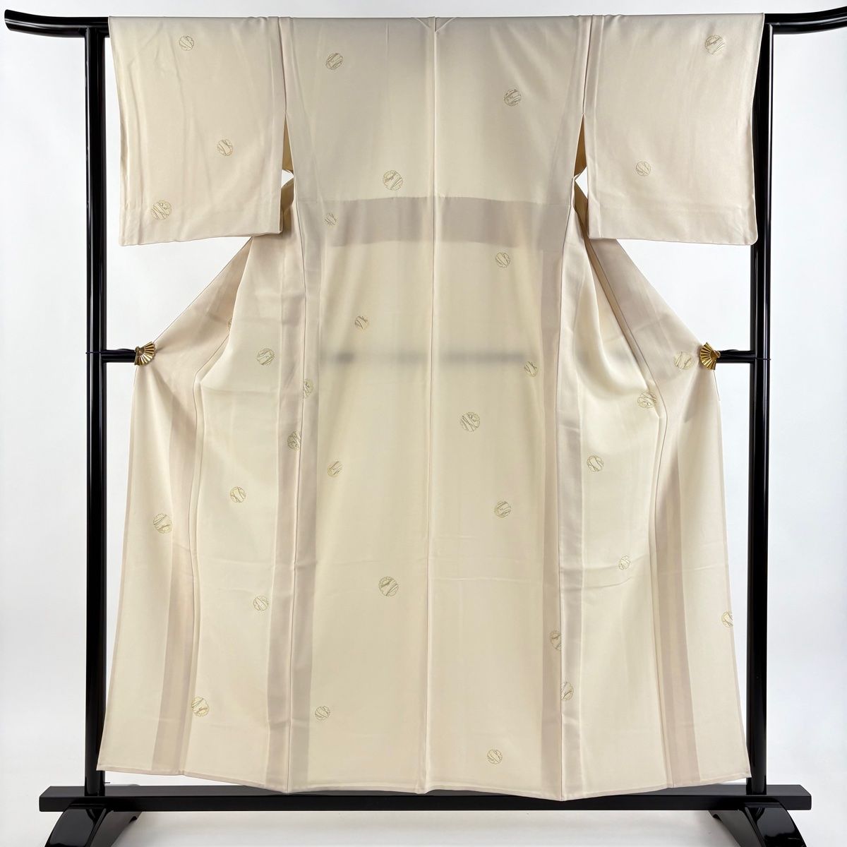 小紋 身丈157 cm 裄丈63 S 単衣 雪輪 波頭 金彩 クリーム 正絹 秀品