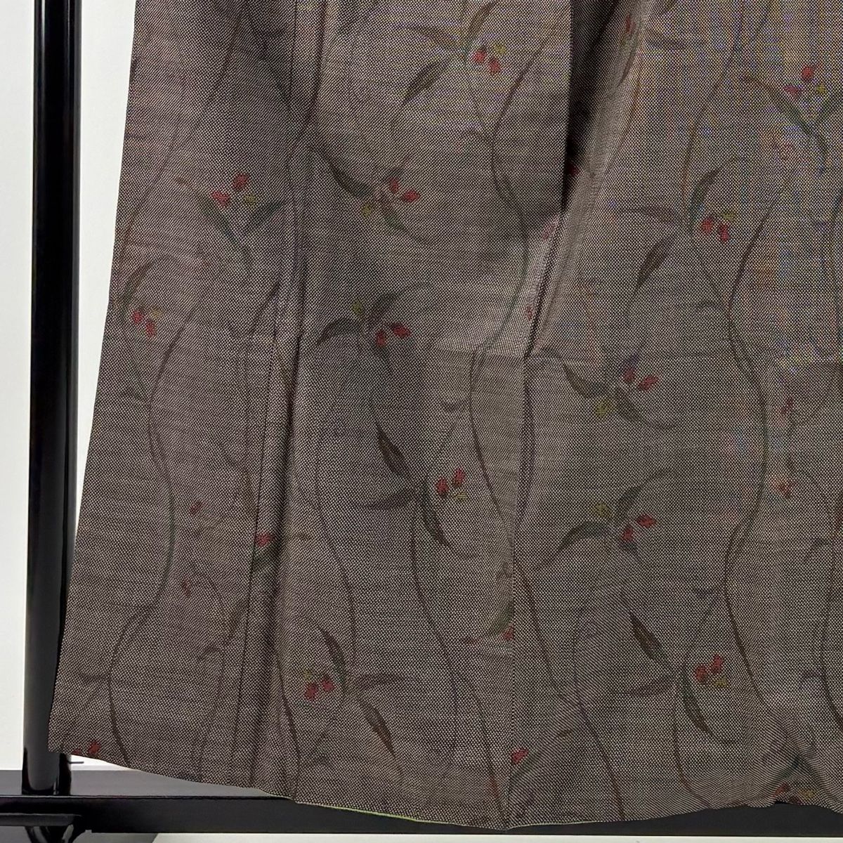 紬 身丈159 cm 裄丈63 S 袷 草花 焦茶色 正絹 秀品