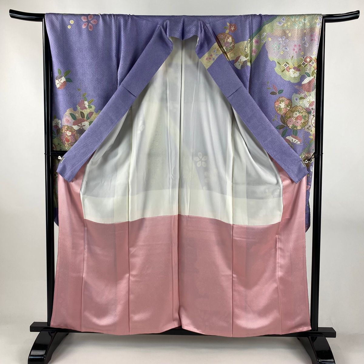  振袖 身丈159.5 cm 裄丈67 M 袷 草花 雪輪 金彩 染め分け 薄紫 正絹 秀品 振袖 着物