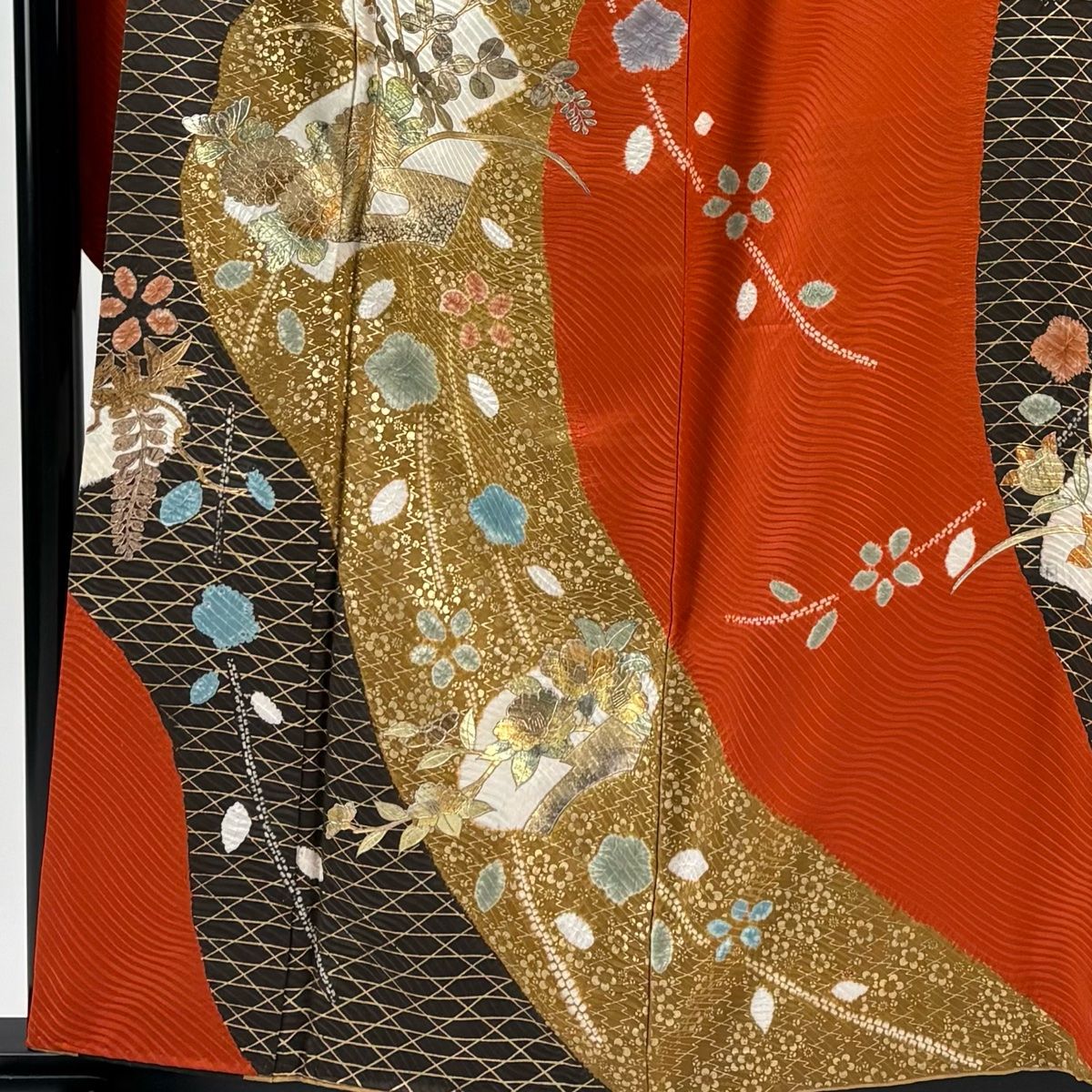 振袖 身丈158 cm 裄丈65 M 袷 菊 梅 金銀彩 絞り 朱色 正絹 秀品