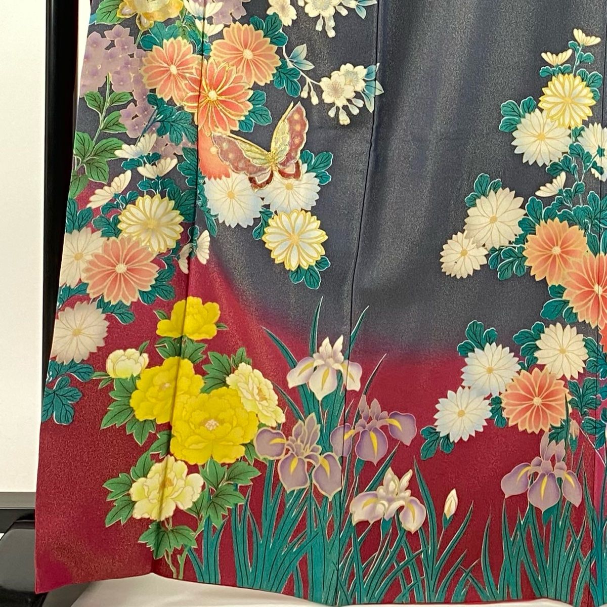 振袖 身丈169.5 cm 裄丈65 M 袷 草花 蝶 金通し 金糸 灰色 正絹