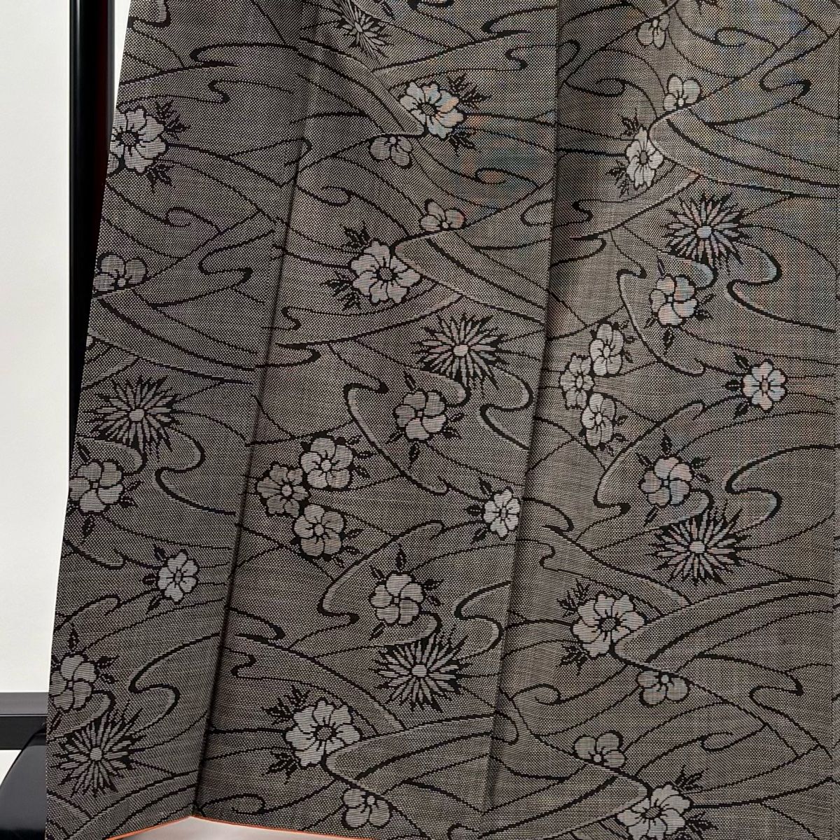 大島紬 身丈169 cm 裄丈64 M 袷 純泥染 証紙 梅 波 焦茶色 正絹