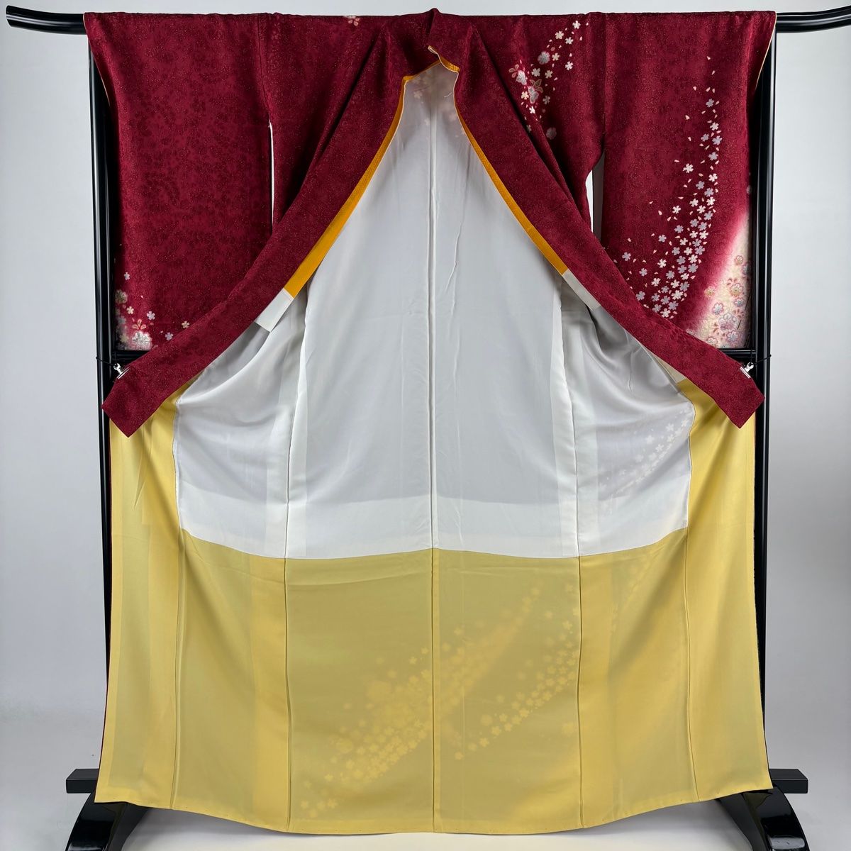  振袖 身丈169 cm 裄丈67 M 袷 草花 花びら 金通し ぼかし えんじ色 正絹 振袖 着物