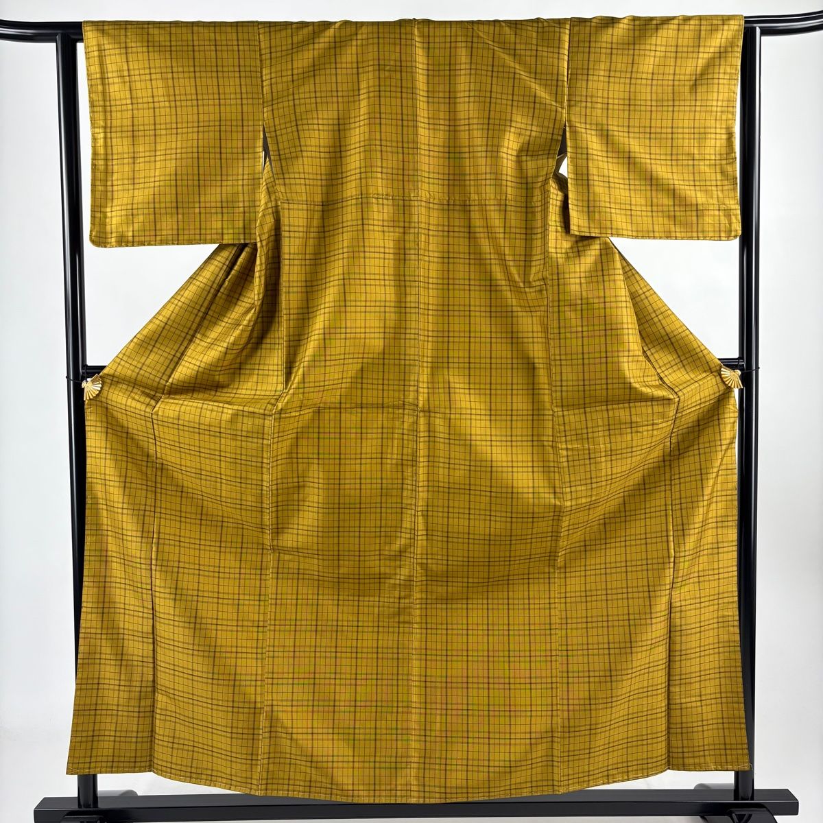紬 身丈159 cm 裄丈62.5 S 袷 格子 黄土色 正絹