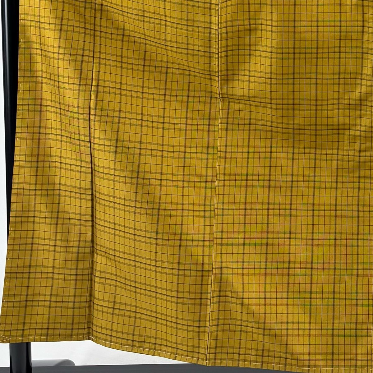 紬 身丈159 cm 裄丈62.5 S 袷 格子 黄土色 正絹