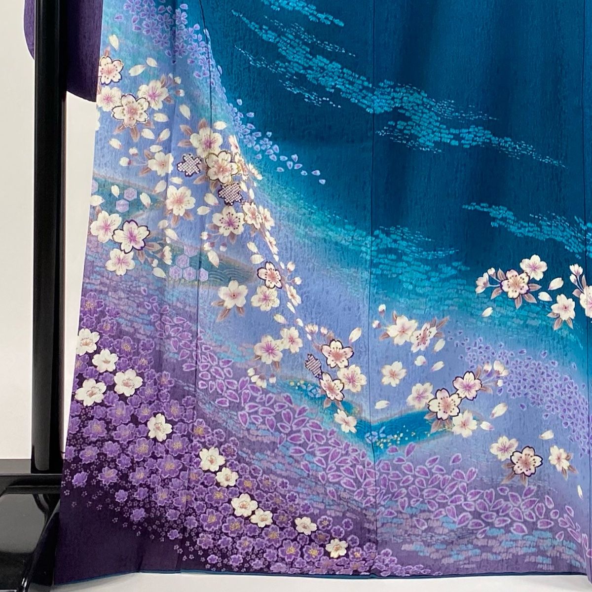 振袖 身丈169 cm 裄丈67 5 L 袷 鈴乃屋 桜 霞 箔 金彩 青緑 正絹