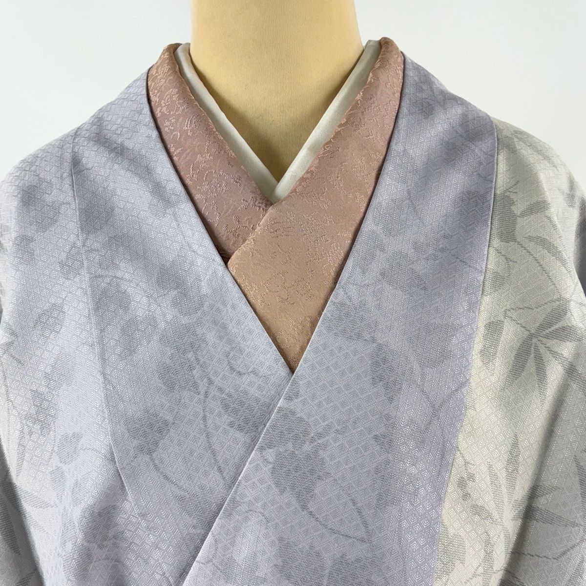  道中着 身丈100 cm 裄丈70 L 和装コート 葉と実 地紋 ぼかし 薄紫 正絹 羽織 着物 浴衣