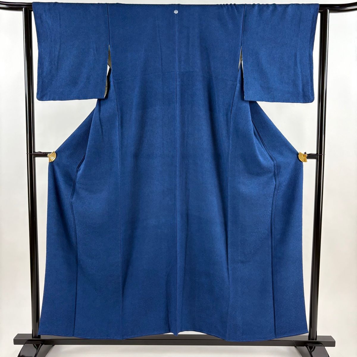 色無地 身丈154 cm 裄丈64 M 袷 地紋 紺色 正絹 一つ紋