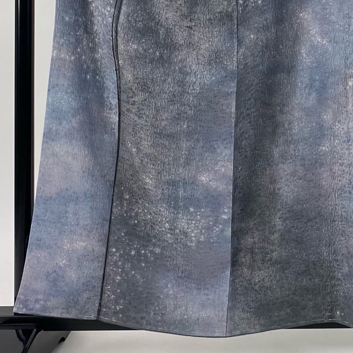 小紋 身丈159 5 cm 裄丈66 M 袷 吉乃一廉 落款 幾何学模様 銀通し ぼかし 灰色 正絹