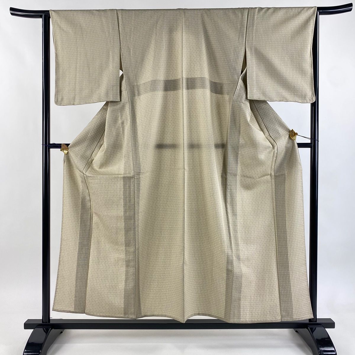 お召 身丈156.5 cm 裄丈64 M 単衣 墨染御召 幾何学模様 ベージュ 正絹