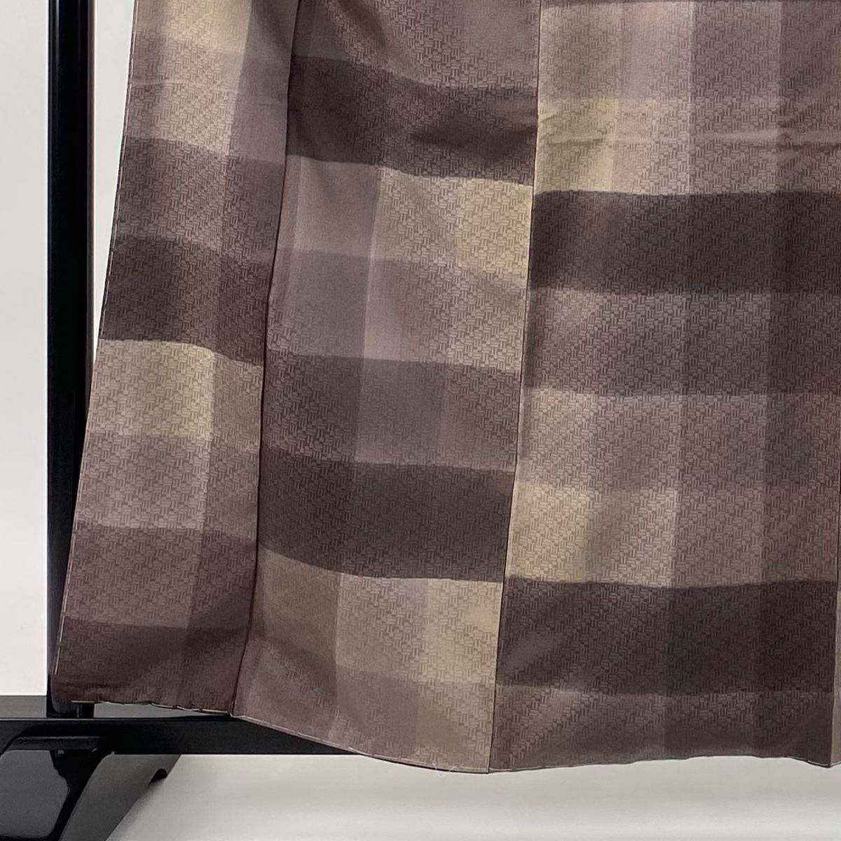 小紋 身丈161.5 cm 裄丈64 M 袷 千年工房 落款 格子 地紋 焦茶色 正絹