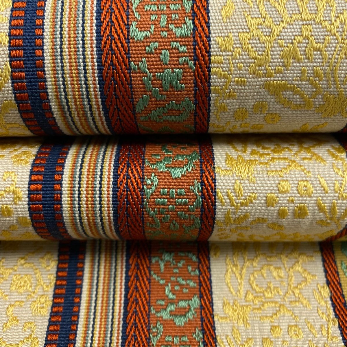  名古屋帯 秀品 八寸名古屋帯 縞 草花 クリーム 正絹 名古屋帯 帯