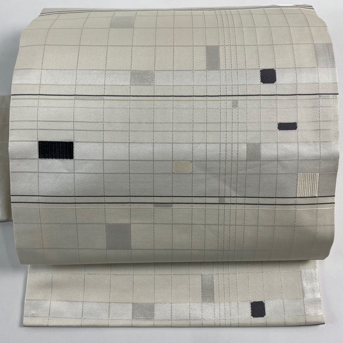 名古屋帯 秀品 縞 幾何学 箔 クリーム 正絹