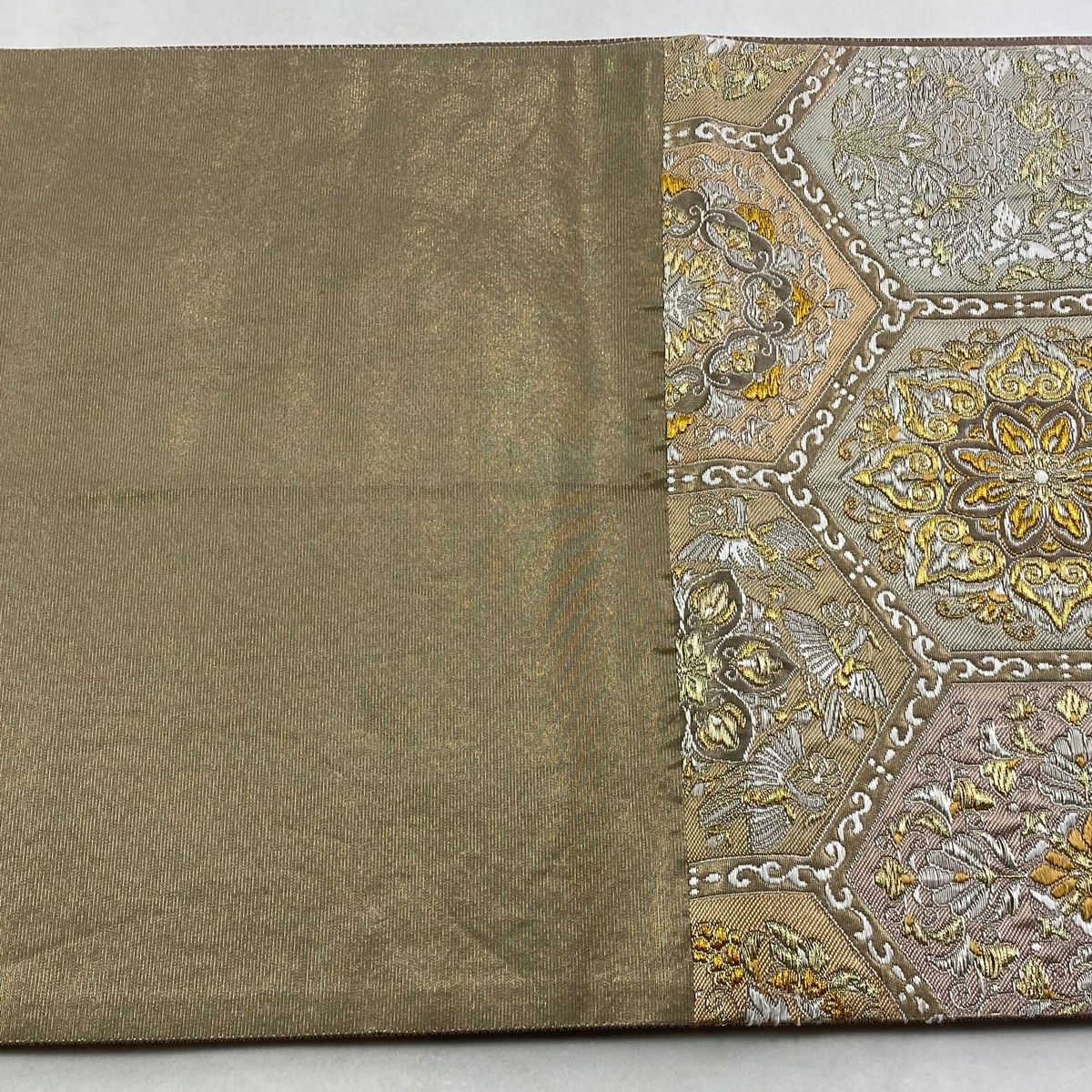 袋帯 秀品 亀甲 華文 金銀糸 箔 薄小豆 六通 正絹 【中古】 - メルカリ