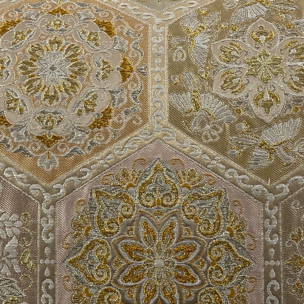 袋帯 秀品 亀甲 華文 金銀糸 箔 薄小豆 六通 正絹 【中古】 - メルカリ