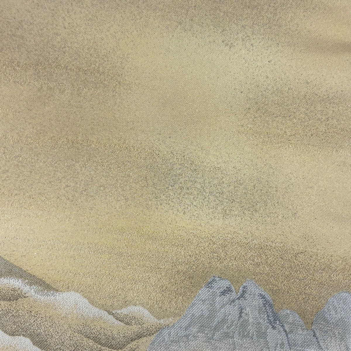 横山大観　袋帯　富士山 袋帯 名品 横山大観 落款 富士山 松 箔 ベージュ お太鼓柄 正絹 【中古