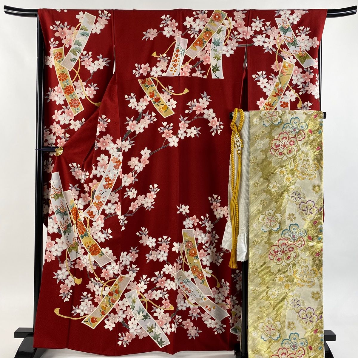 振袖 身丈166 cm 裄丈68 L 袷 袋帯フルセット 短冊 草花 金銀彩 金糸 えんじ色 正絹 秀品