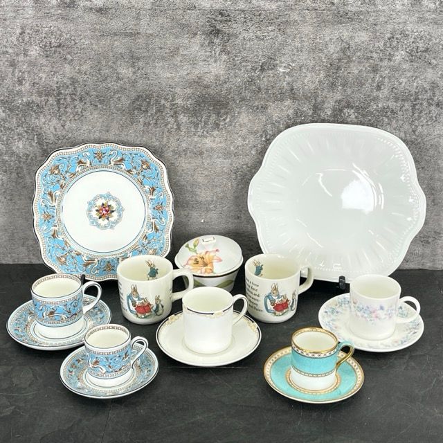 WEDGWOOD 大量まとめて ウェッジウッド プレート カップ-ソーサー他 フロレンティーンターコイズ ユーランダー等 食器 514799