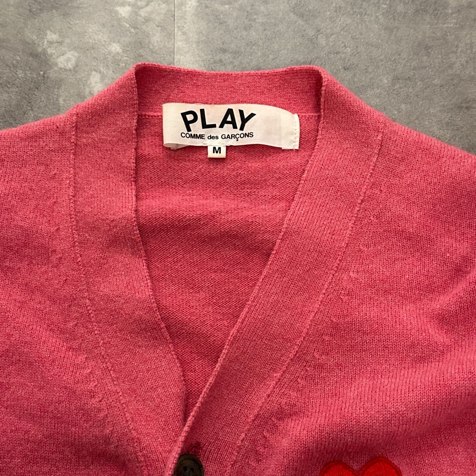 プレイコムデギャルソン カーディガン M ピンク ハートロゴ COMME des GARCONS PLAY