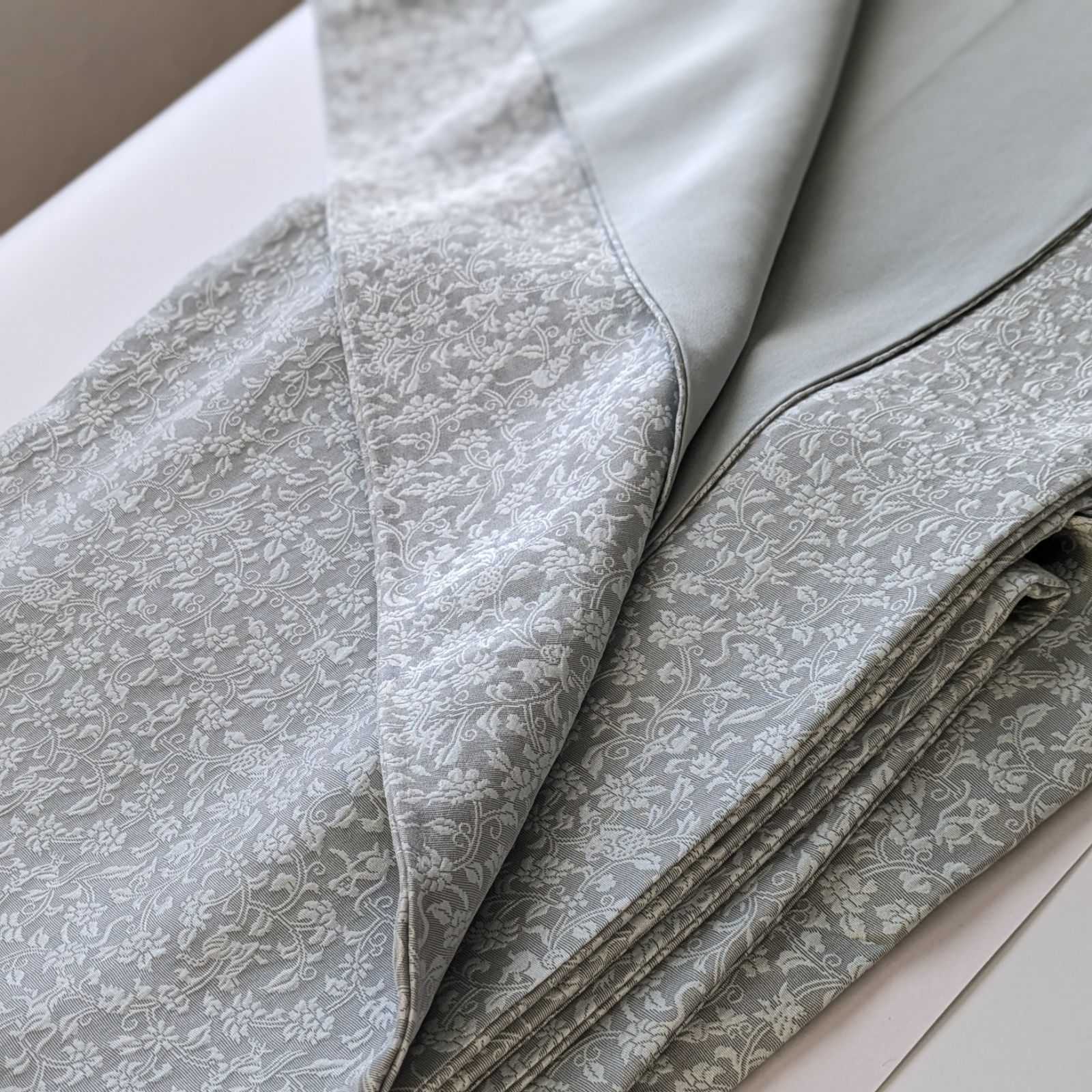 シュトラウス衣正絹御召小紋十二支更紗地紋