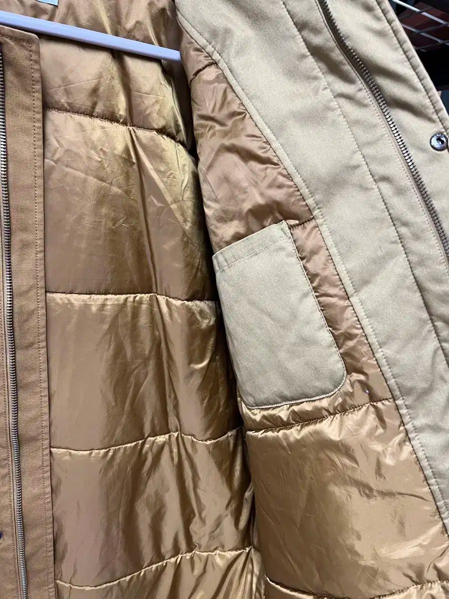 パデッドハーフコート