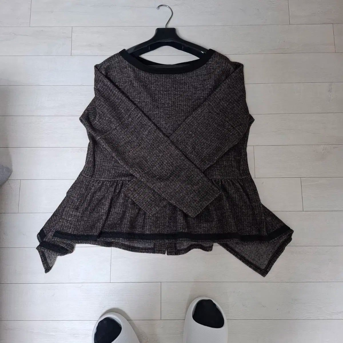 ウール トップス