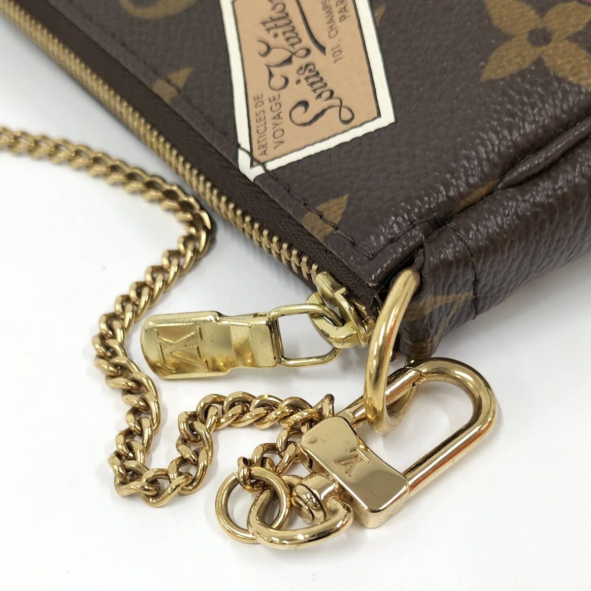 アクセソワール