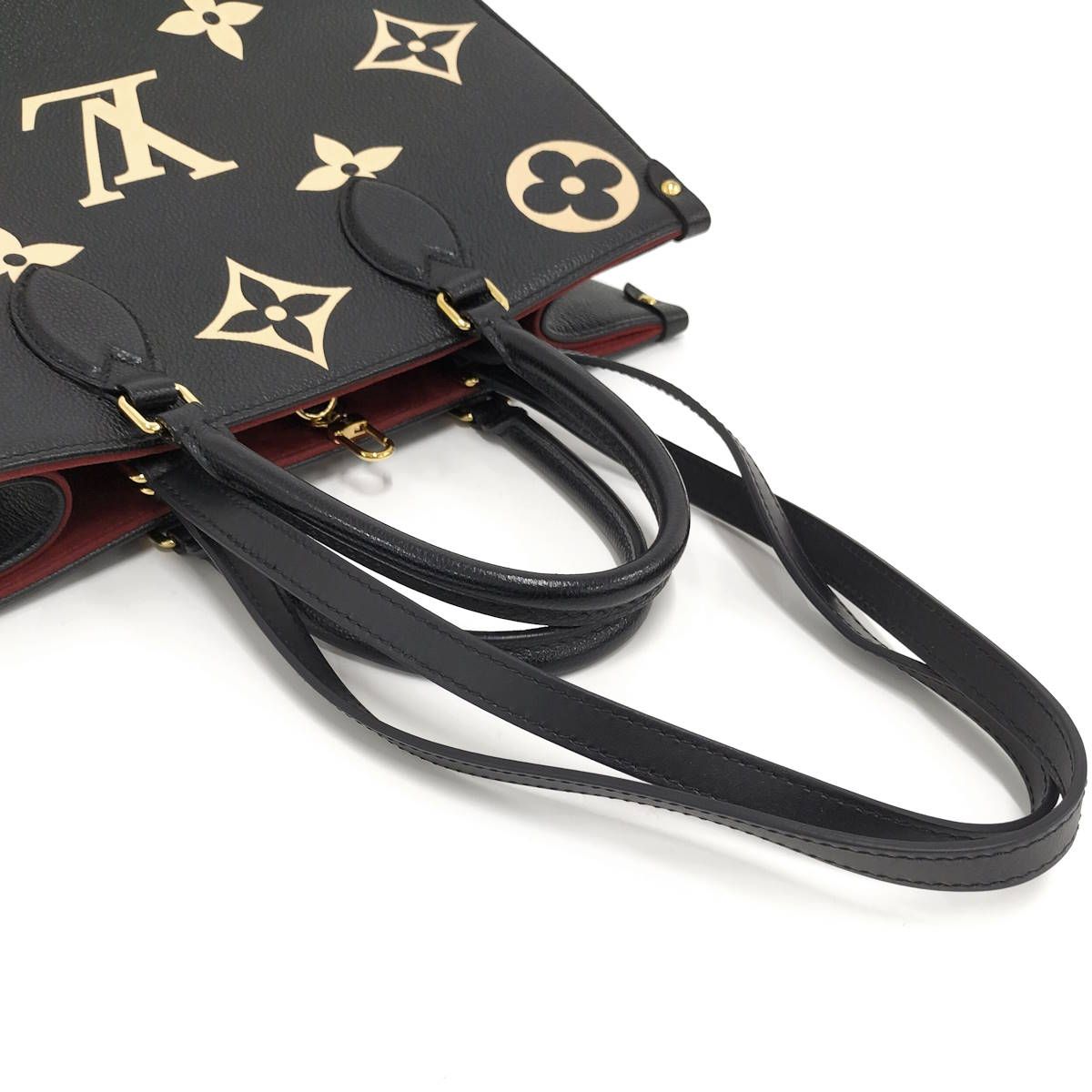 レザー ブラック