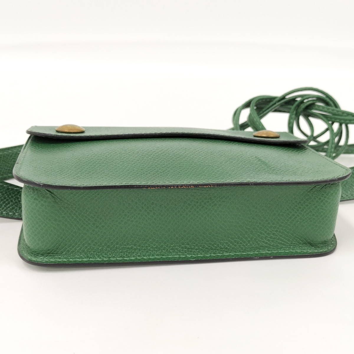 ウエストポーチ