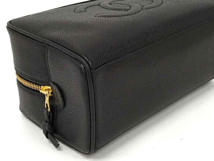 CHANEL キャビアスキン