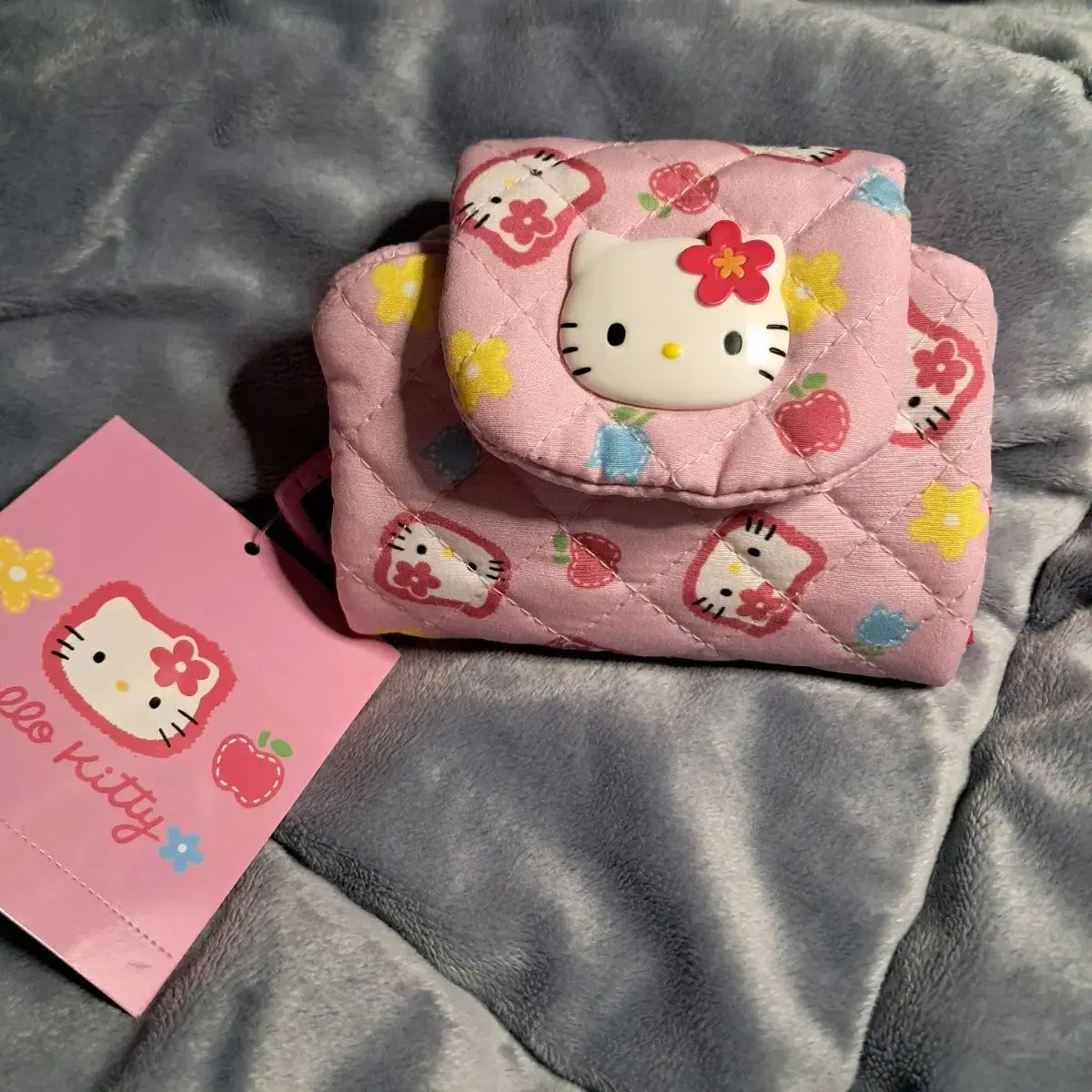 ハローキティ みんなの والت 二つ折り財布 財布