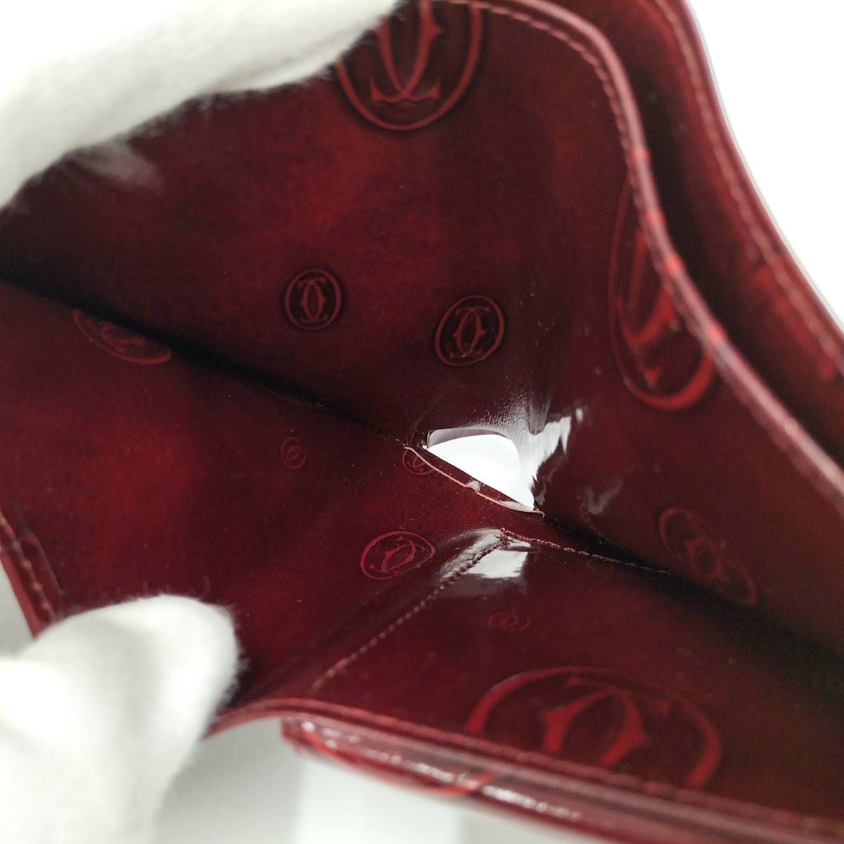 エナメル レッド