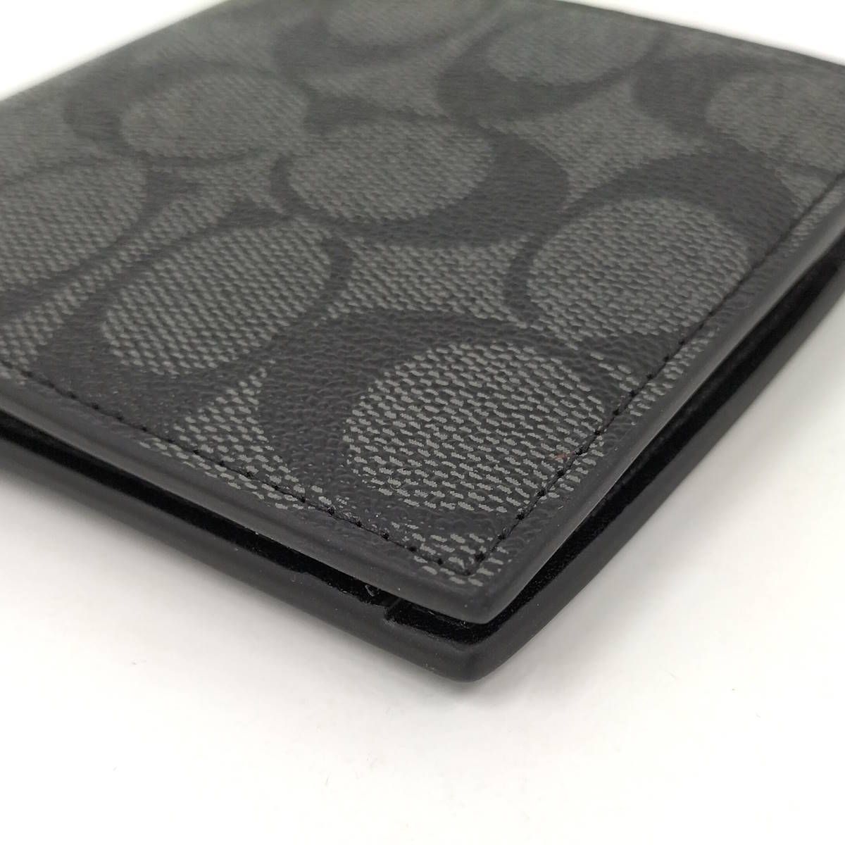 シグネチャー レザー