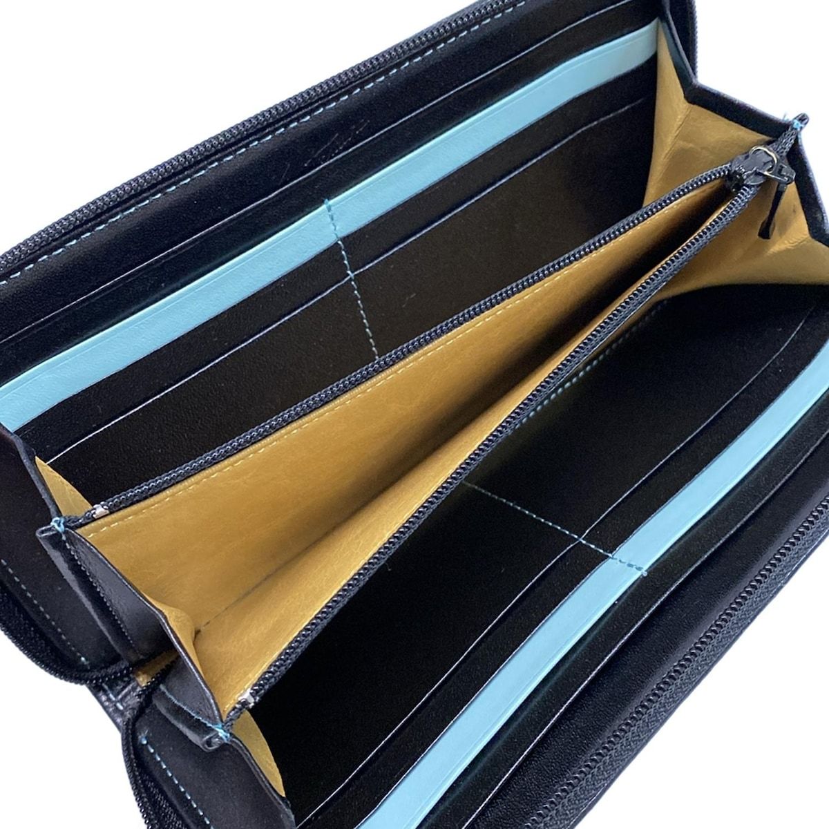 KITAMURA(キタムラ) 長財布 - 黒 ラウンドファスナー レザー - メルカリ