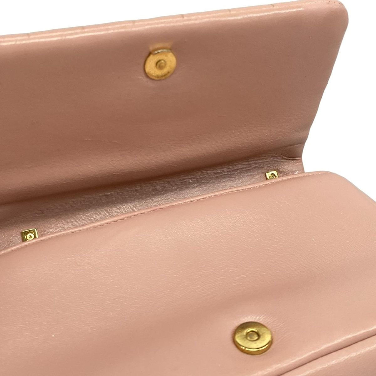 チェーンショルダー