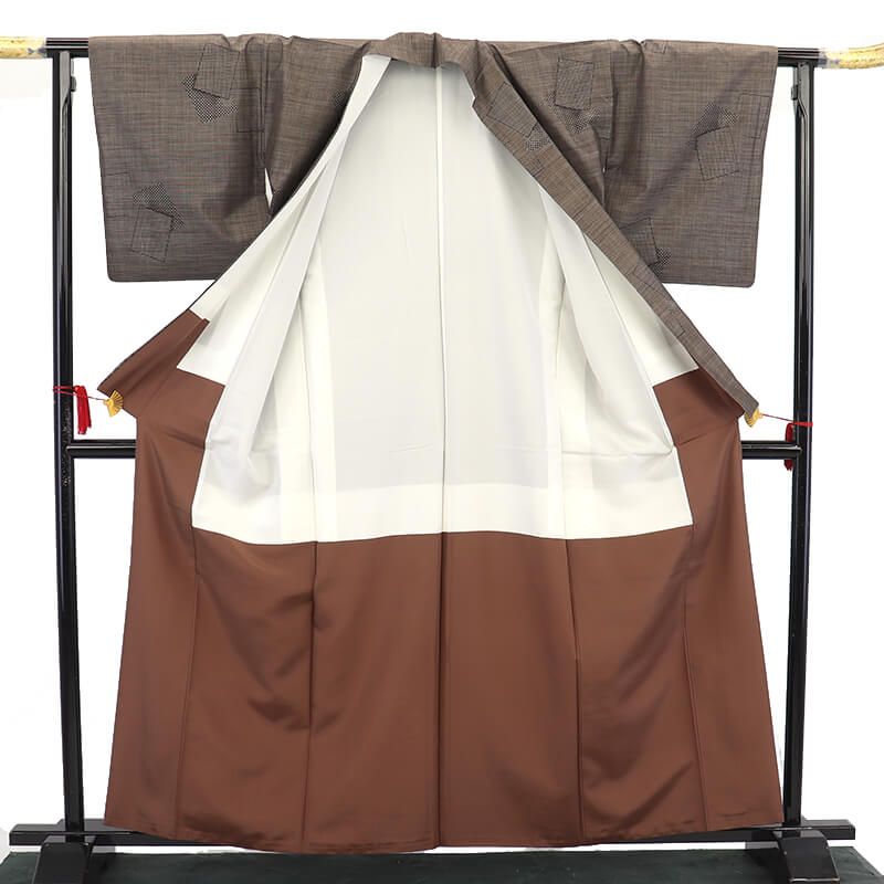  大島紬 紬着物 袷 レディース 正絹 灰茶 色紙柄 シック 身丈165 cm 裄丈67 Lサイズ相当 紬 着物