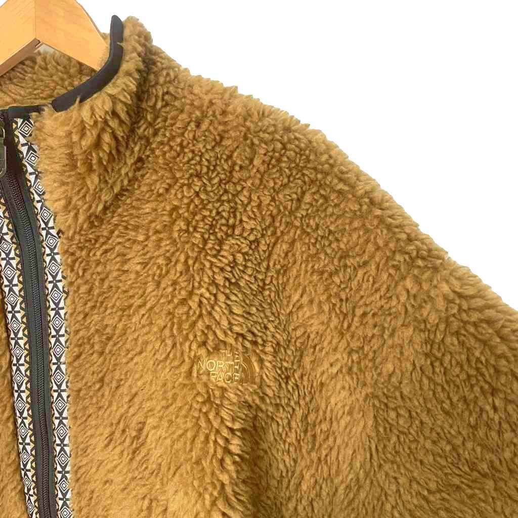 ブルゾン ロゴ刺繍