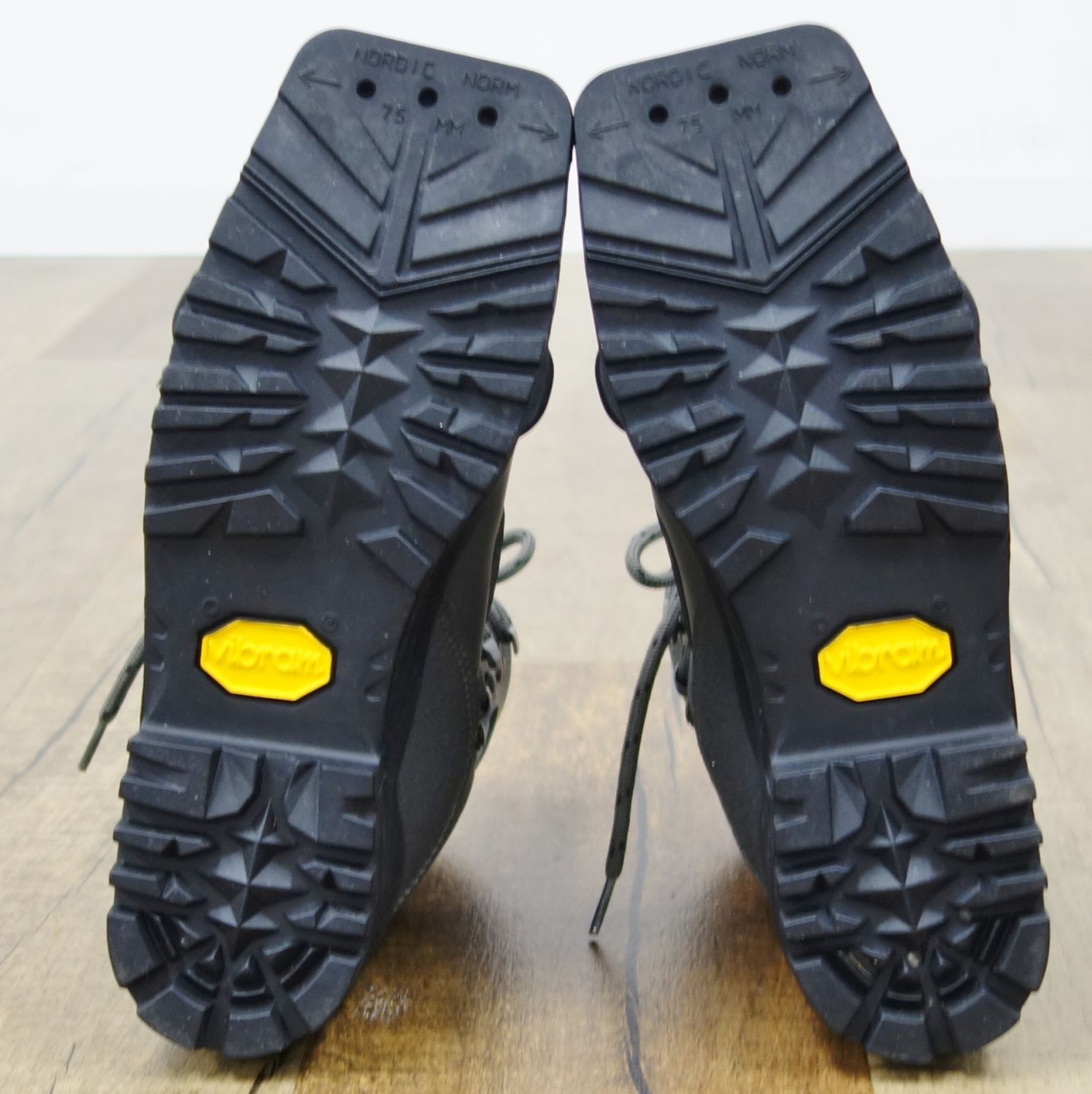 ガルモント GARMONT VENTURE ベンチャー ヴェンチャー テレマーク  