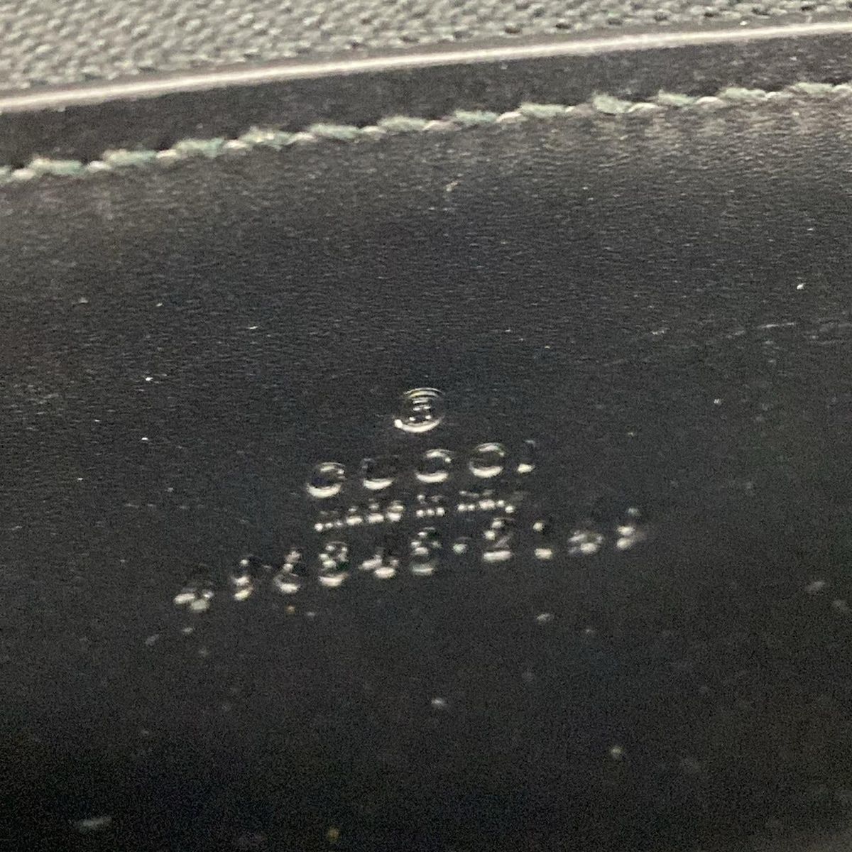  GUCCI グッチ コインケース グッチクーリエ 496343 黒 ダークグレー マルチ ラウンドファスナー レザー その他 折り財布