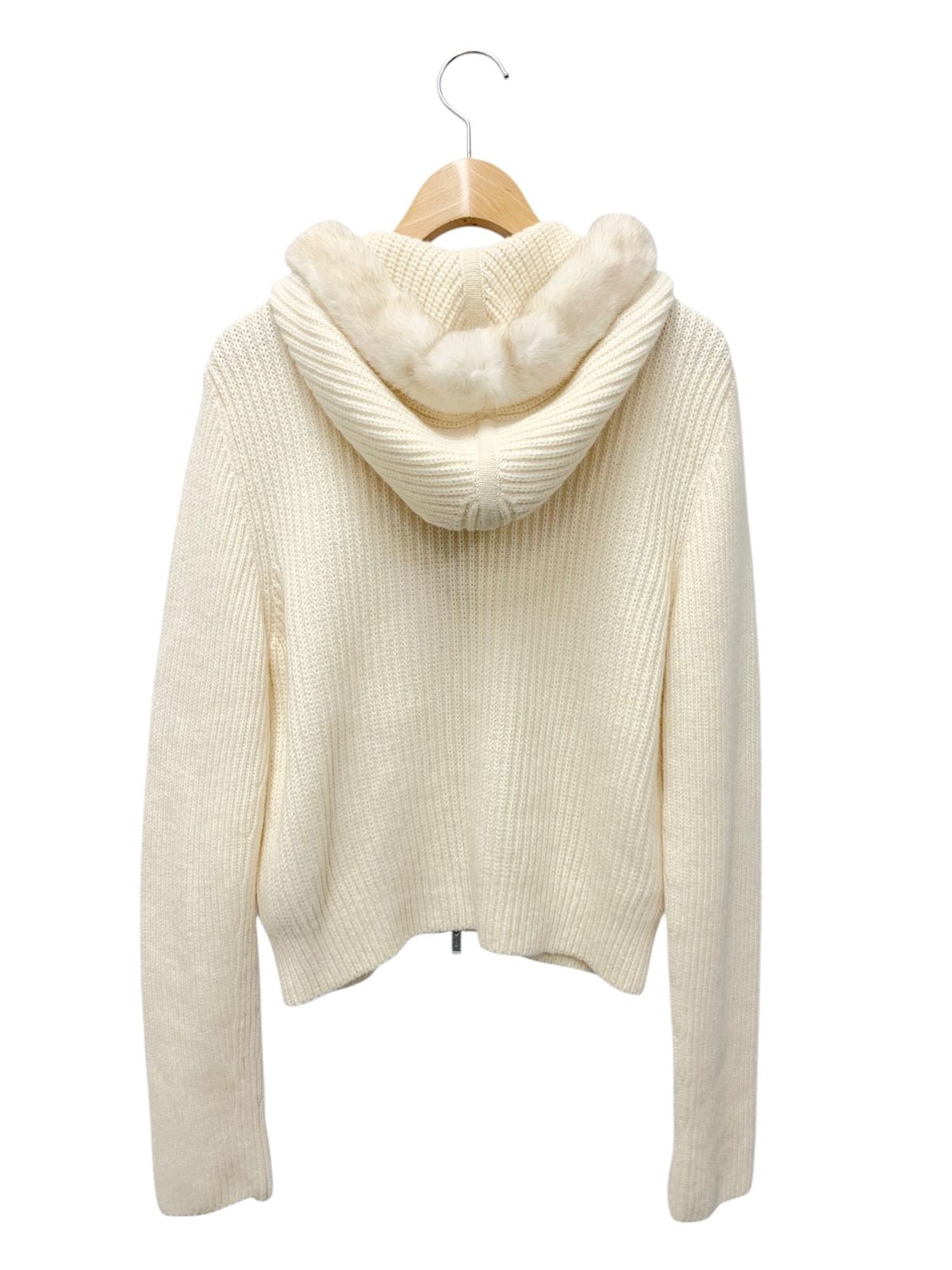 フォクシーブティック 44107 パーカー 40 アイボリー ニット ジップアップ ミンクファー付き ITS5SV6QM6AH