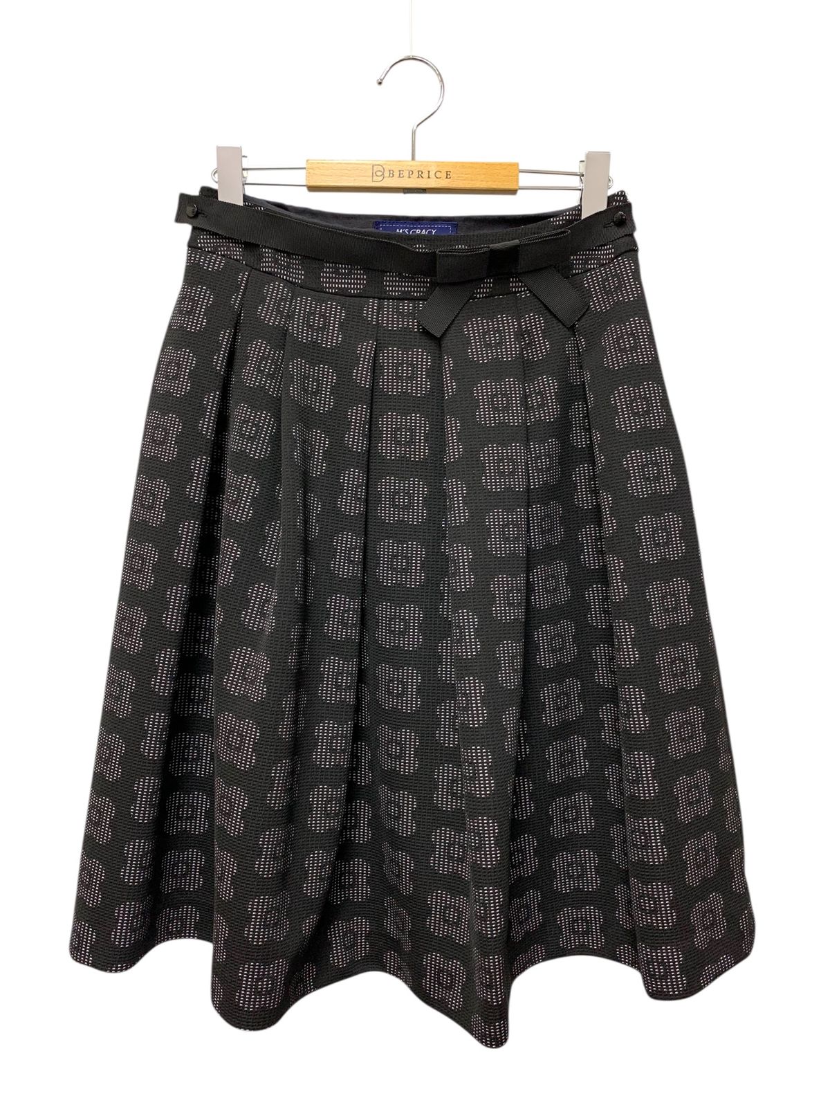 エムズグレイシー お花モチーフタックスカート 217608 38 ブラック ITY3QKC1EOJ6