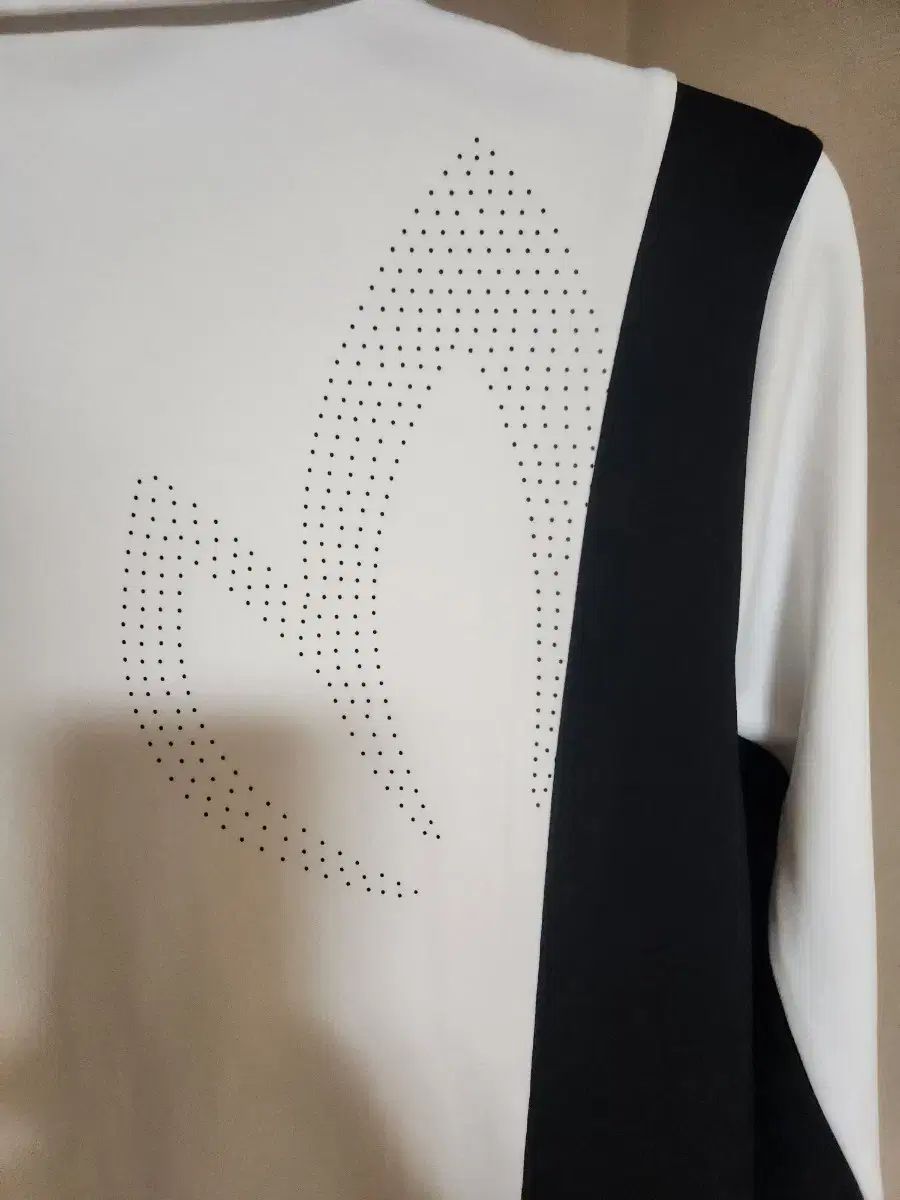  マスターバニーエディション 白 長袖 ポロTシャツ その他 レディースウェア