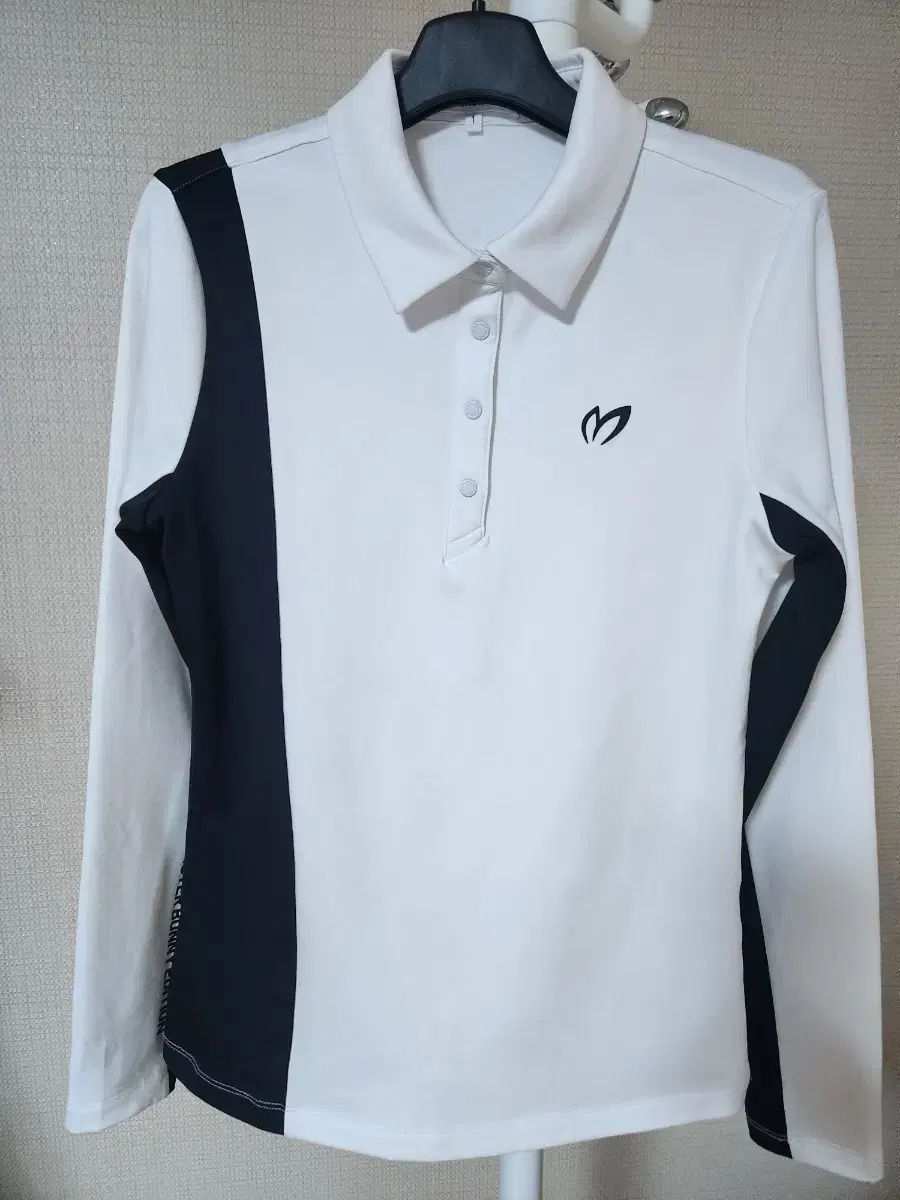 マスターバニーエディション 白 長袖 ポロTシャツ