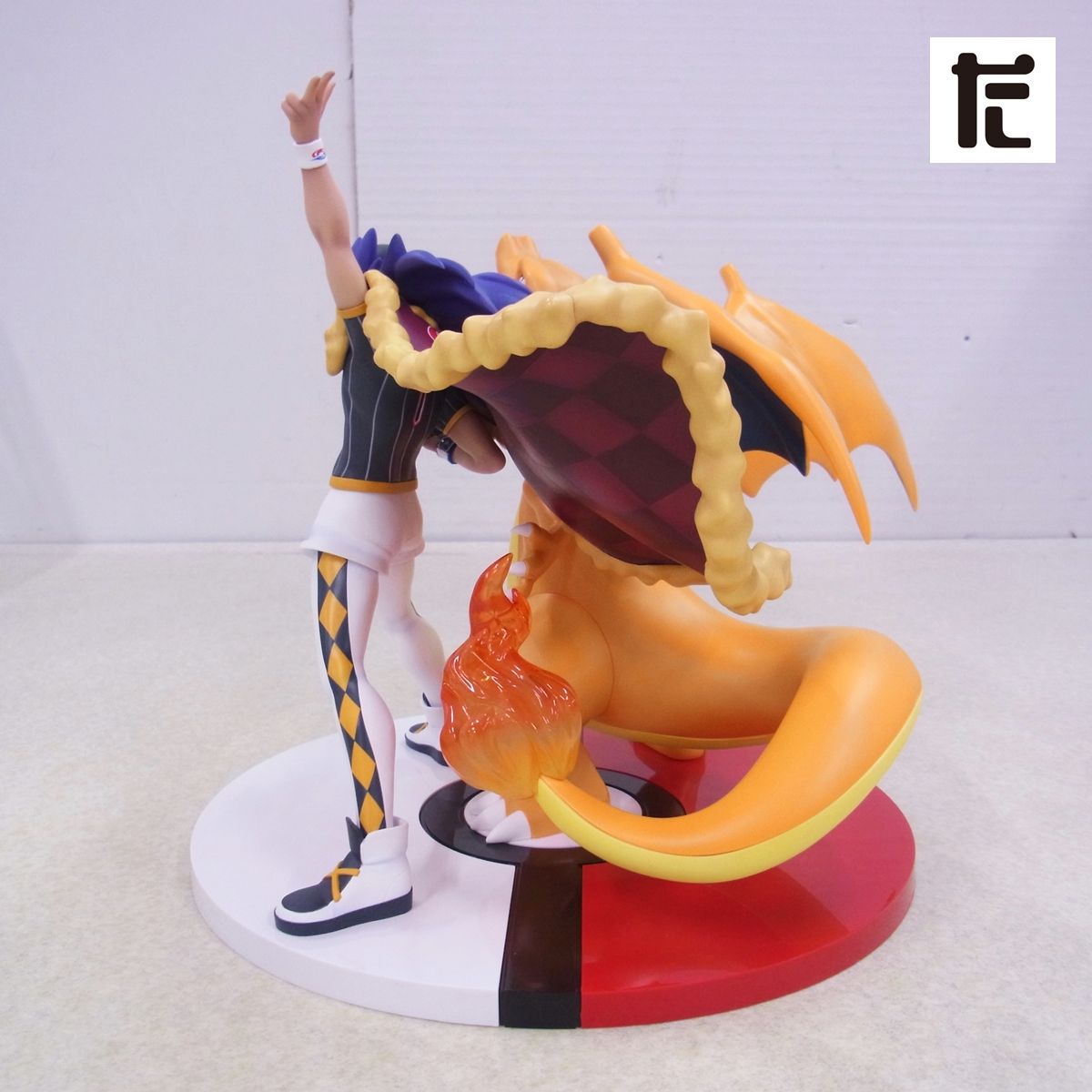 ポケモンセンター オリジナル 1/8 フィギュア ダンデ & リザードン