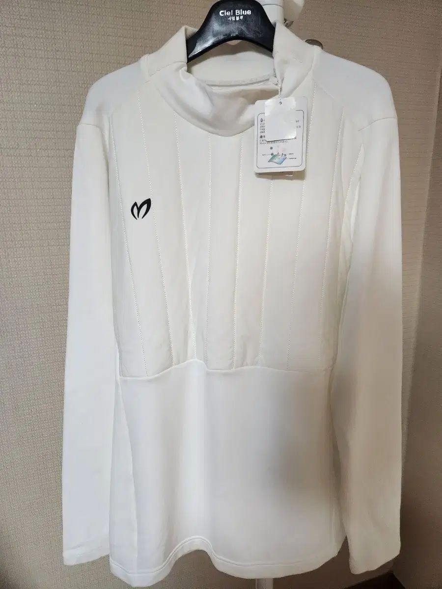 マスターバニーエディション ダウン ゴルフT