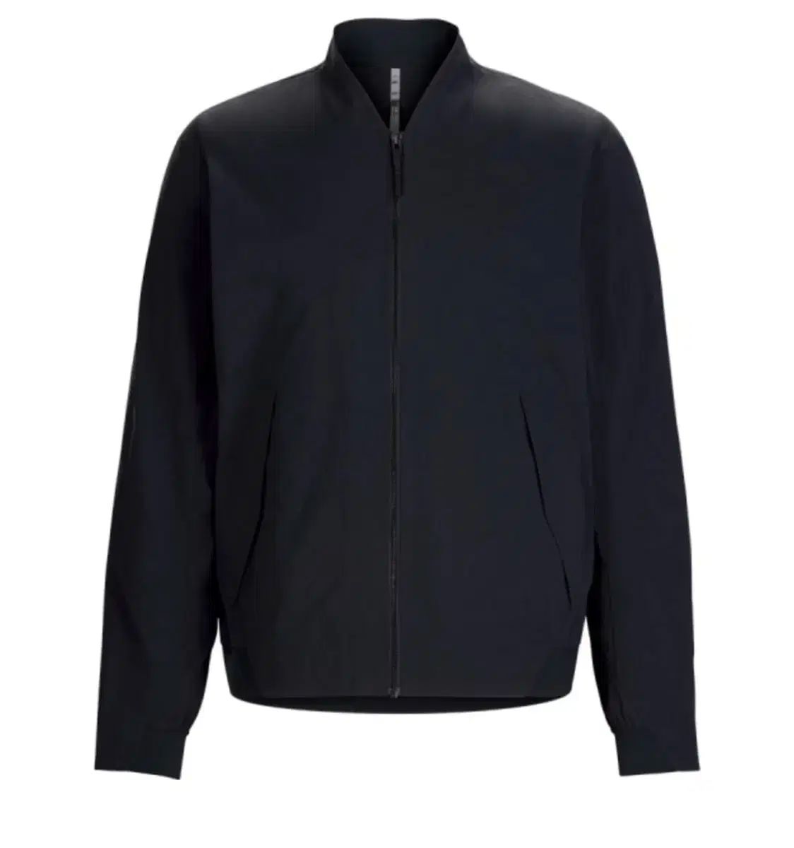 M ベイレンス ダイ オッド ブーマー ブラック SS24